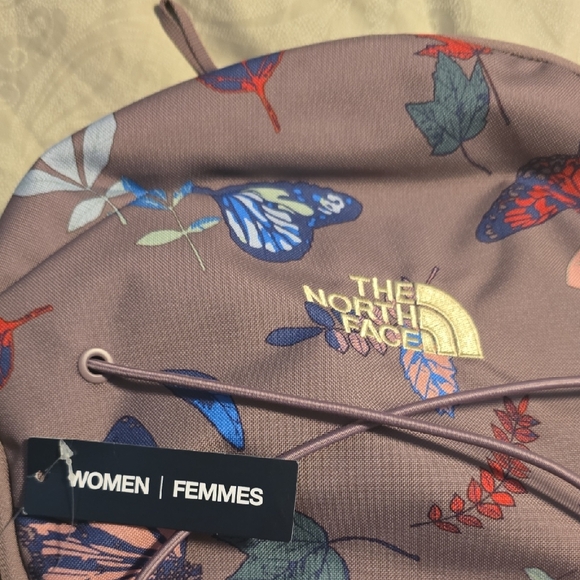 Colorful Leaf Pattern Backpack - Picture 3 of 7